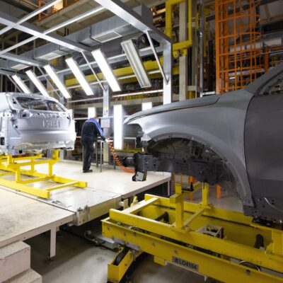 Producción automotriz y metalmecánica apuntalan la industria